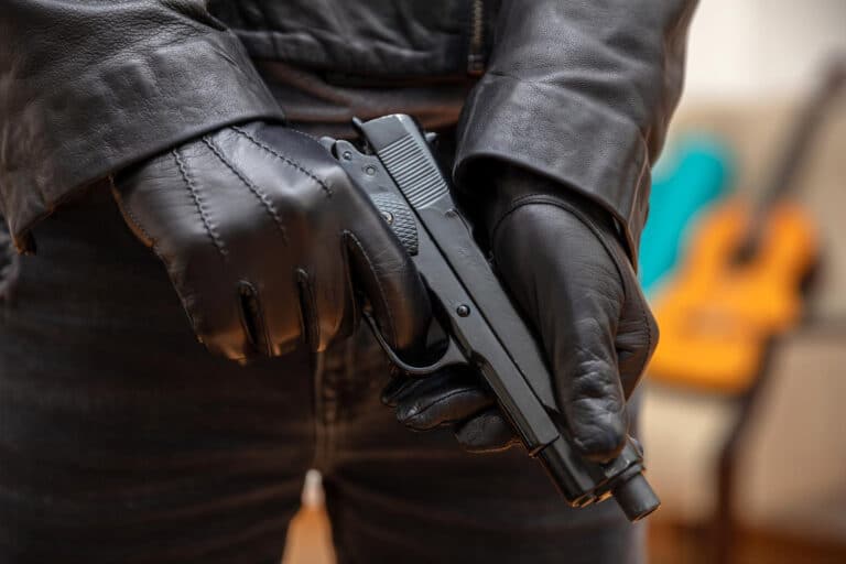 Diebstahl mit Waffen nach §244 StGB