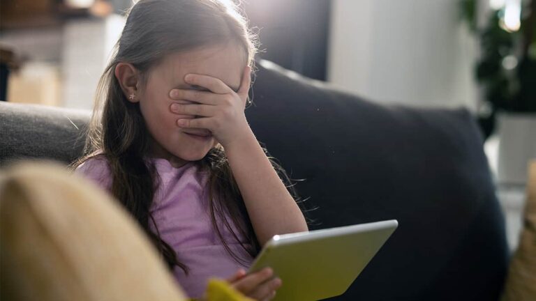 Kinderpornografie: Was tun bei einer Anzeige nach § 184b StGB?